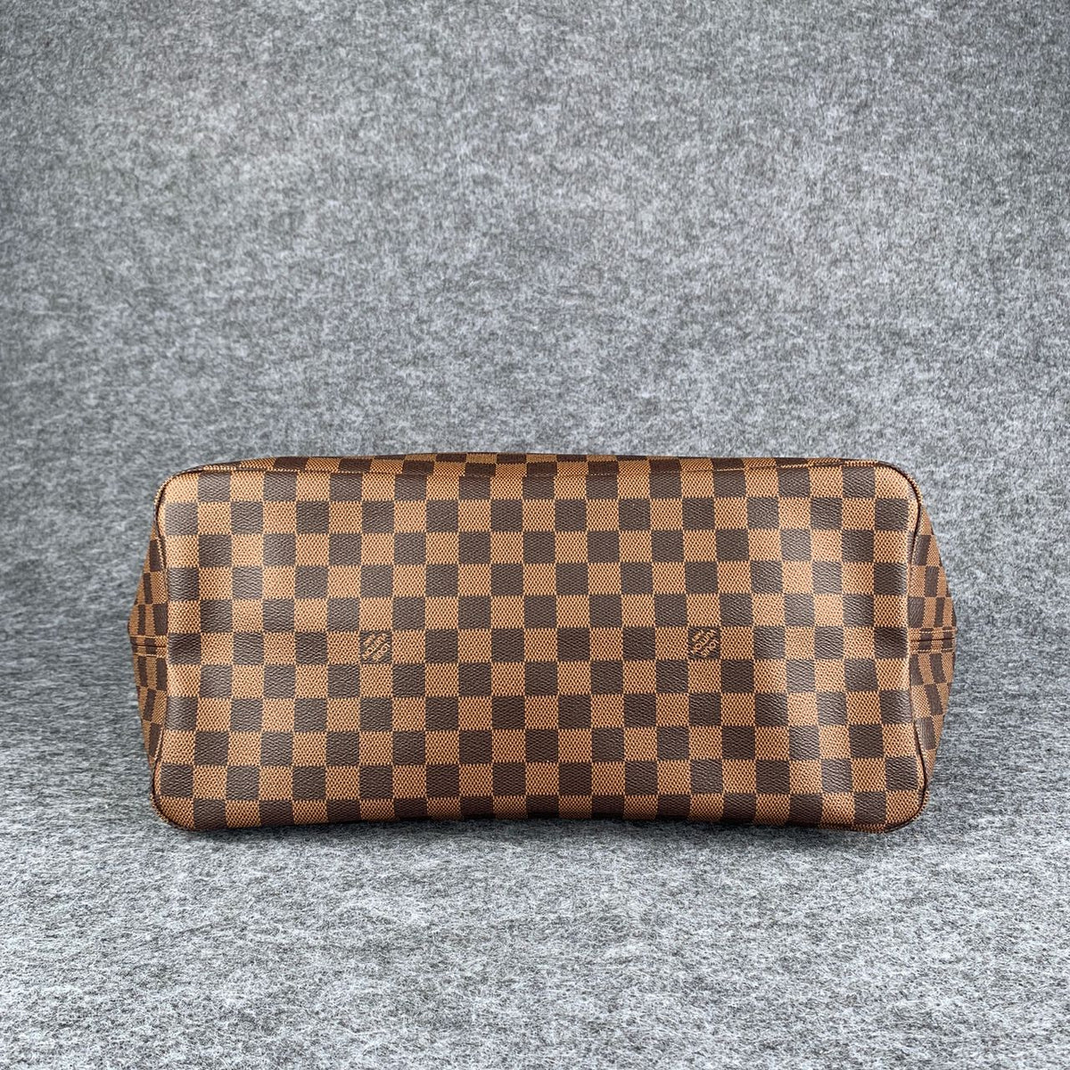 LV Neverfull GM (32x39x19 CM)
